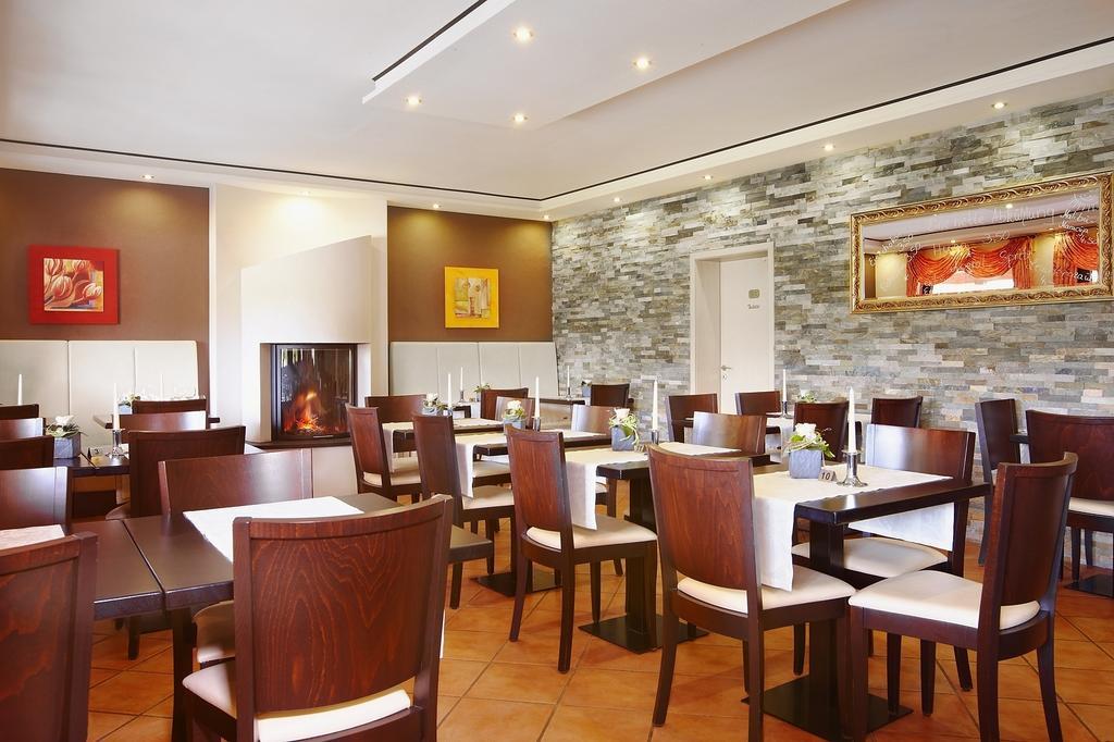 Landhotel Lembergblick Feilbingert Екстериор снимка
