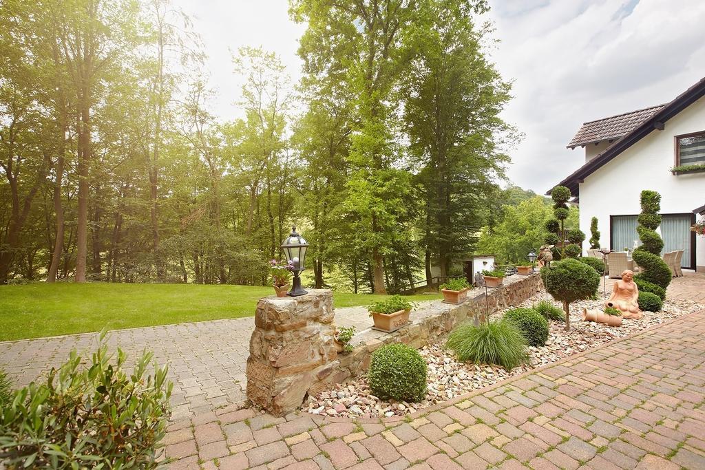 Landhotel Lembergblick Feilbingert Екстериор снимка